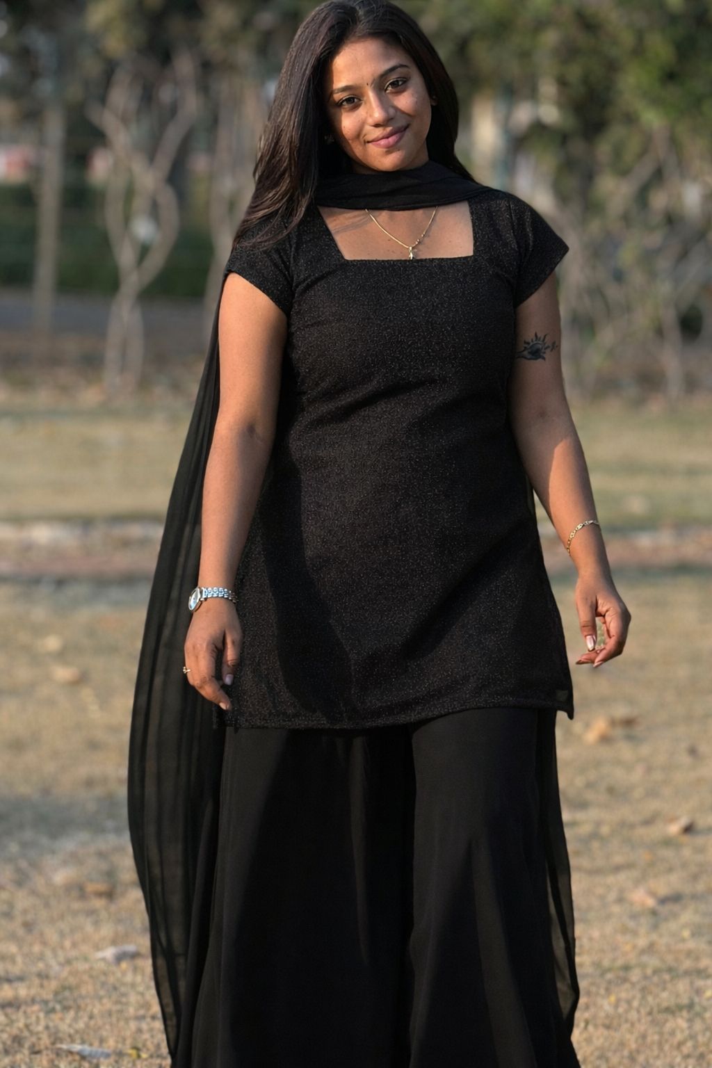 Georgette Sharara set
