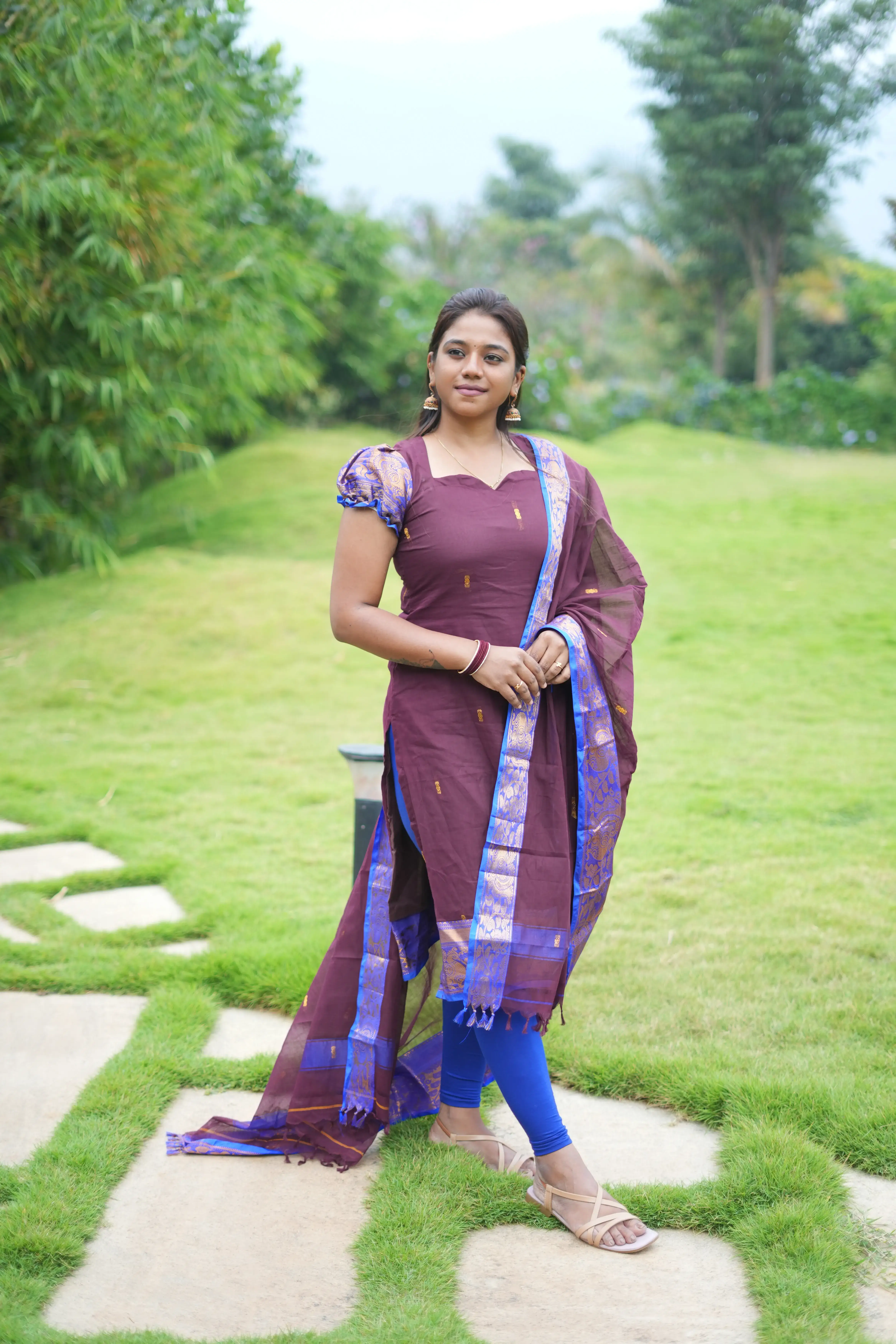 Traditional Narayanpet kurti with shawl