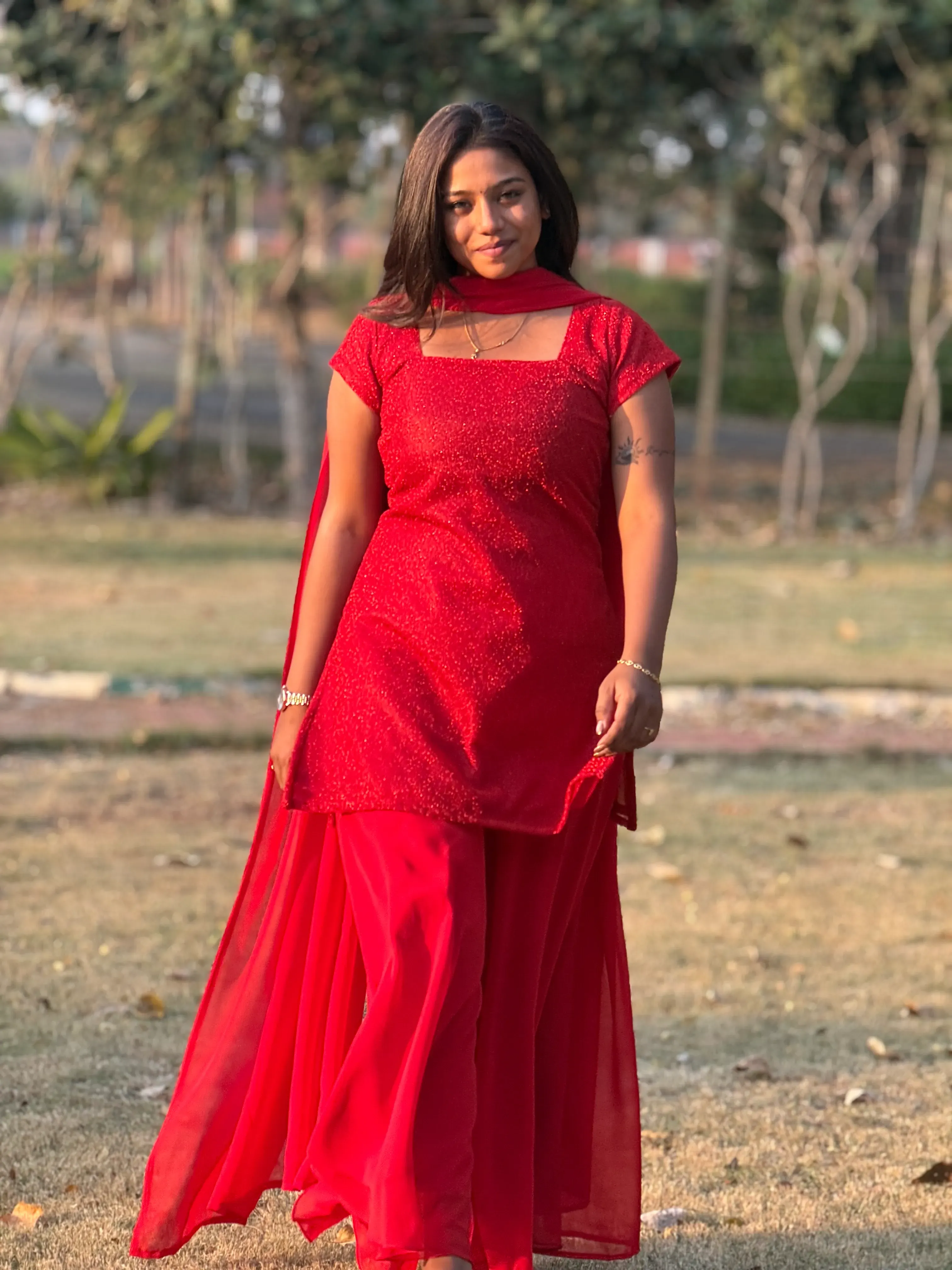 Georgette Sharara set