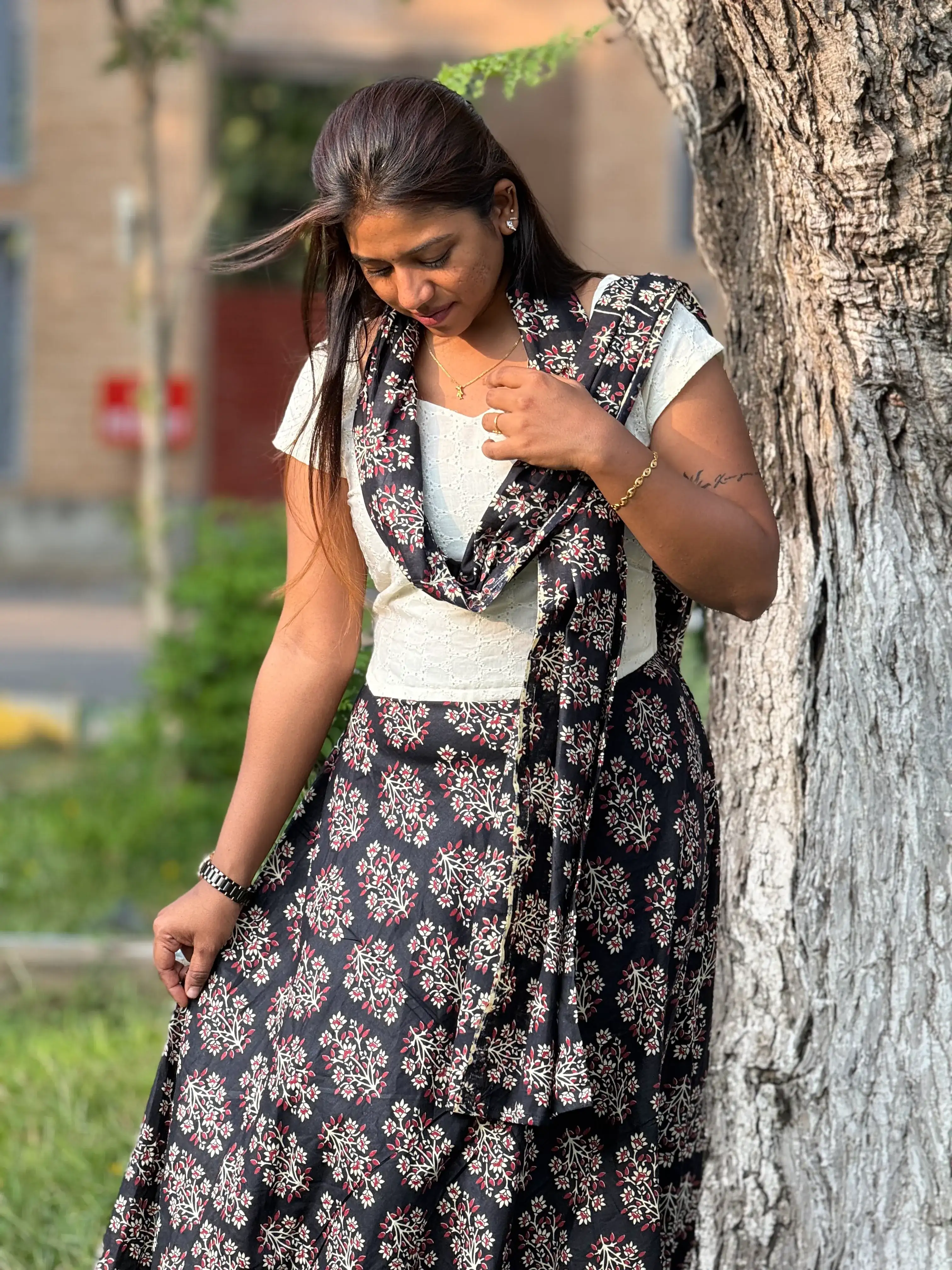 Skirt and Crop top with shawl